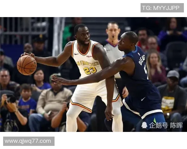 哈哈哈哈哈足球球星的传奇之路：从草根到世界巅峰的成长历程与辉煌时刻