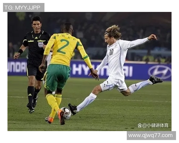 足球球星炫技：解密世界顶级球员的独特技巧与赛场魔法